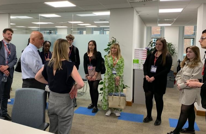 BCHS Students meet Education Secretary Nadhim Zahawi