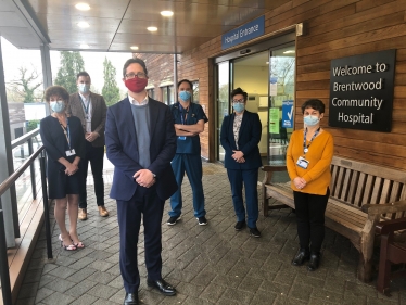 Alex Burghart MP at Brentwood Community Hospital (Taken pre national lockdown)