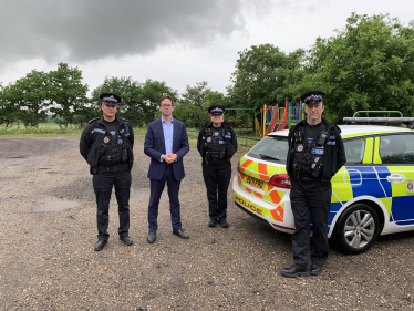 Alex Burghart MP with Ch Insp Paul Ballard, PC Mark Sheridan Brown and PS Lauren Sharland